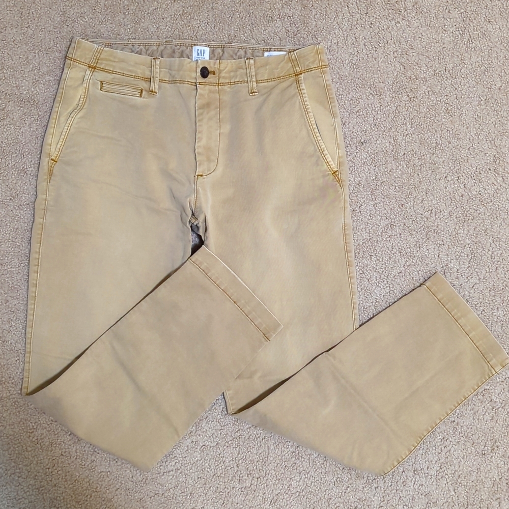Gap slim 32x30 khaki tan pants